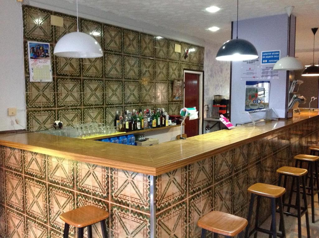 ז'ירונה Hostel Alhambra חדר תמונה