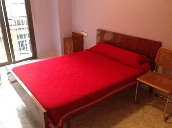 ז'ירונה Hostel Alhambra מראה חיצוני תמונה